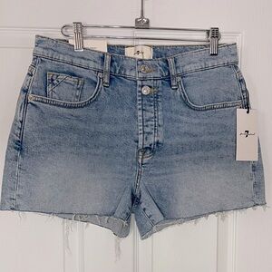 7 FOR ALL MANKIND Women’s Monroe Shorts Size 28